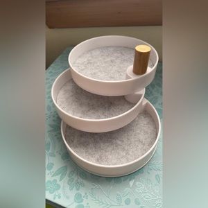 4/$20 Great condition